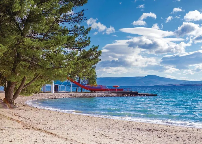 Amazing In Σπίτι διακοπών Zlobin